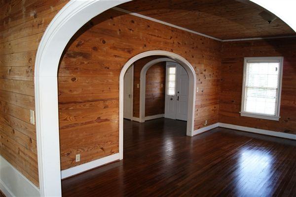 200 E Buck St - Photo 3 of 8