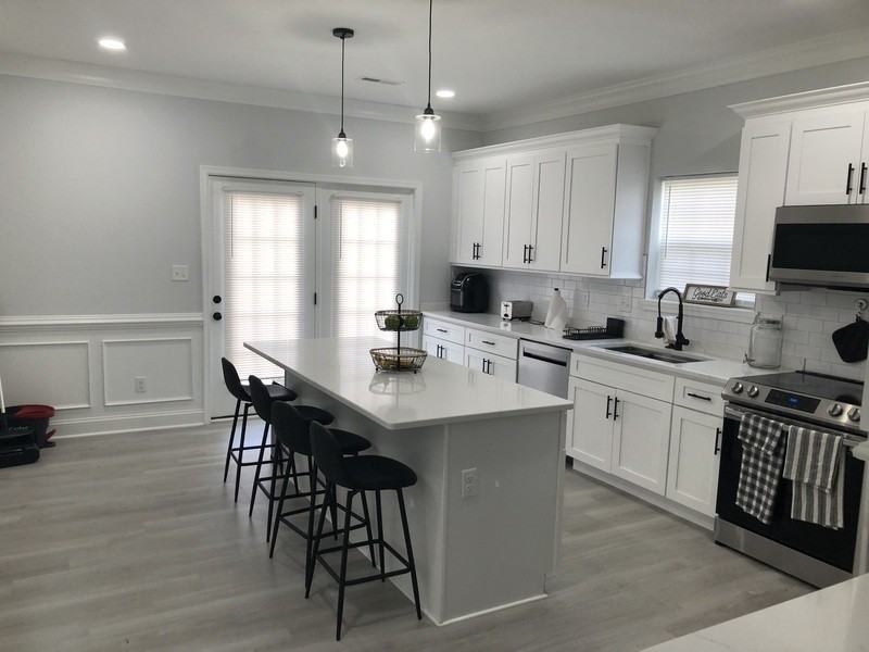 615 Westwood Ave - Photo 2 of 16