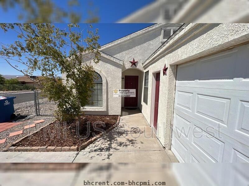 1889 Richardo Ave, Bullhead City, AZ 86442 3 Bedroom House for 1,400