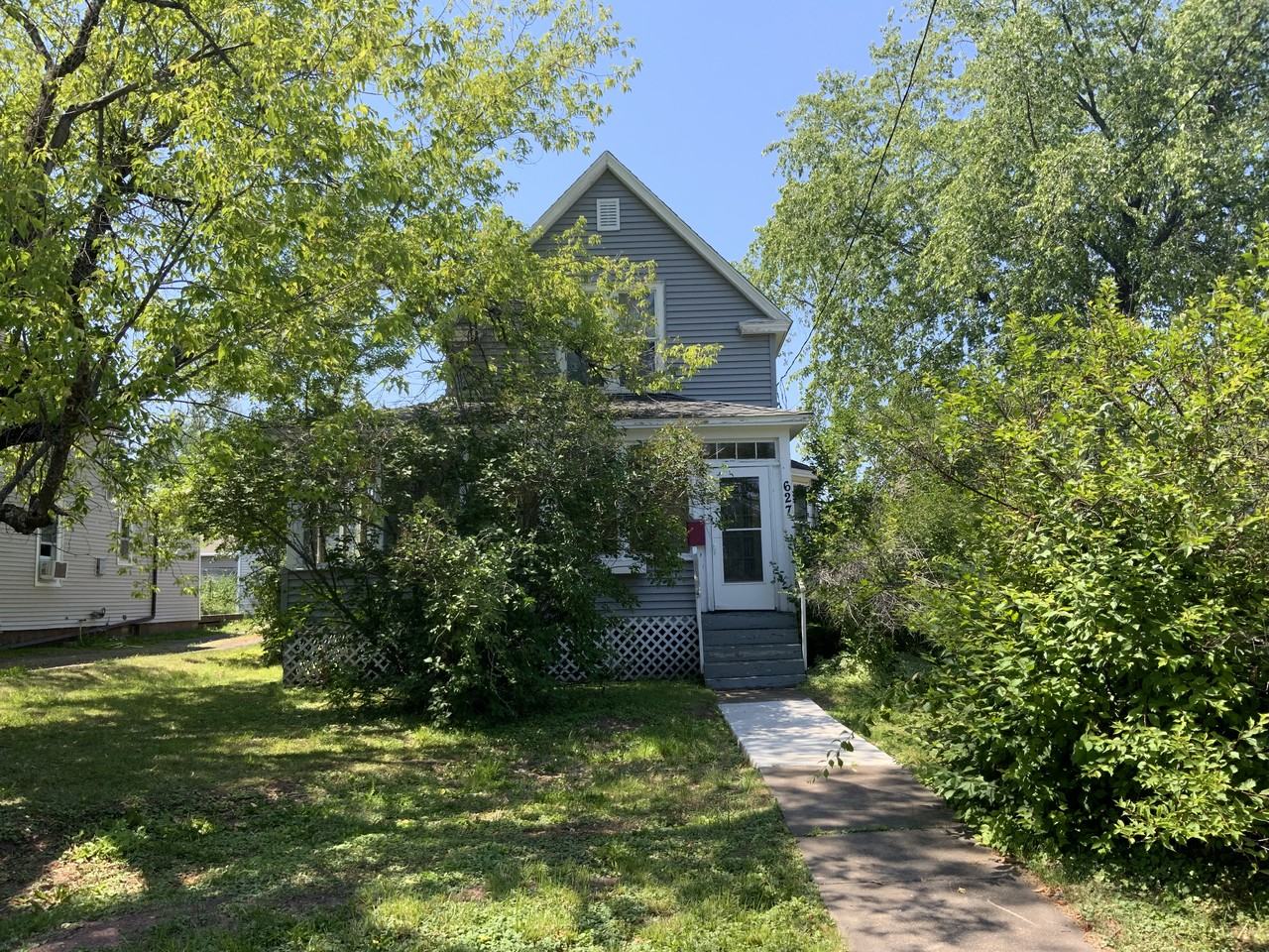 627 N 58th Ave E - Photo 2 of 28