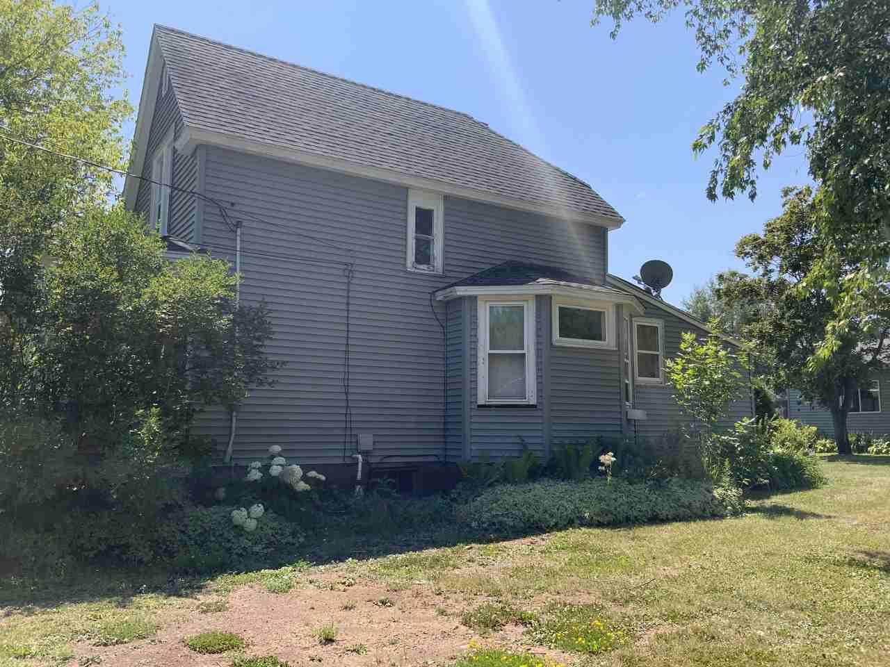 627 N 58th Ave E - Photo 3 of 28