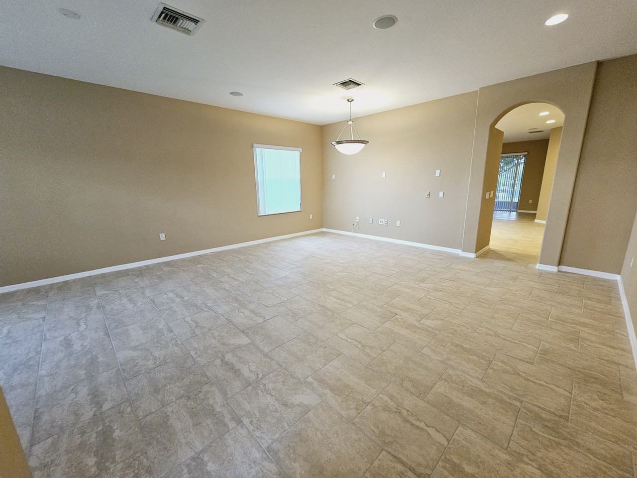 1708 Altavista Cir - Photo 2 of 28