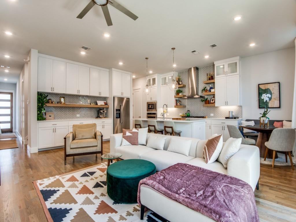 3951 Bowie Ln - Photo 3 of 13