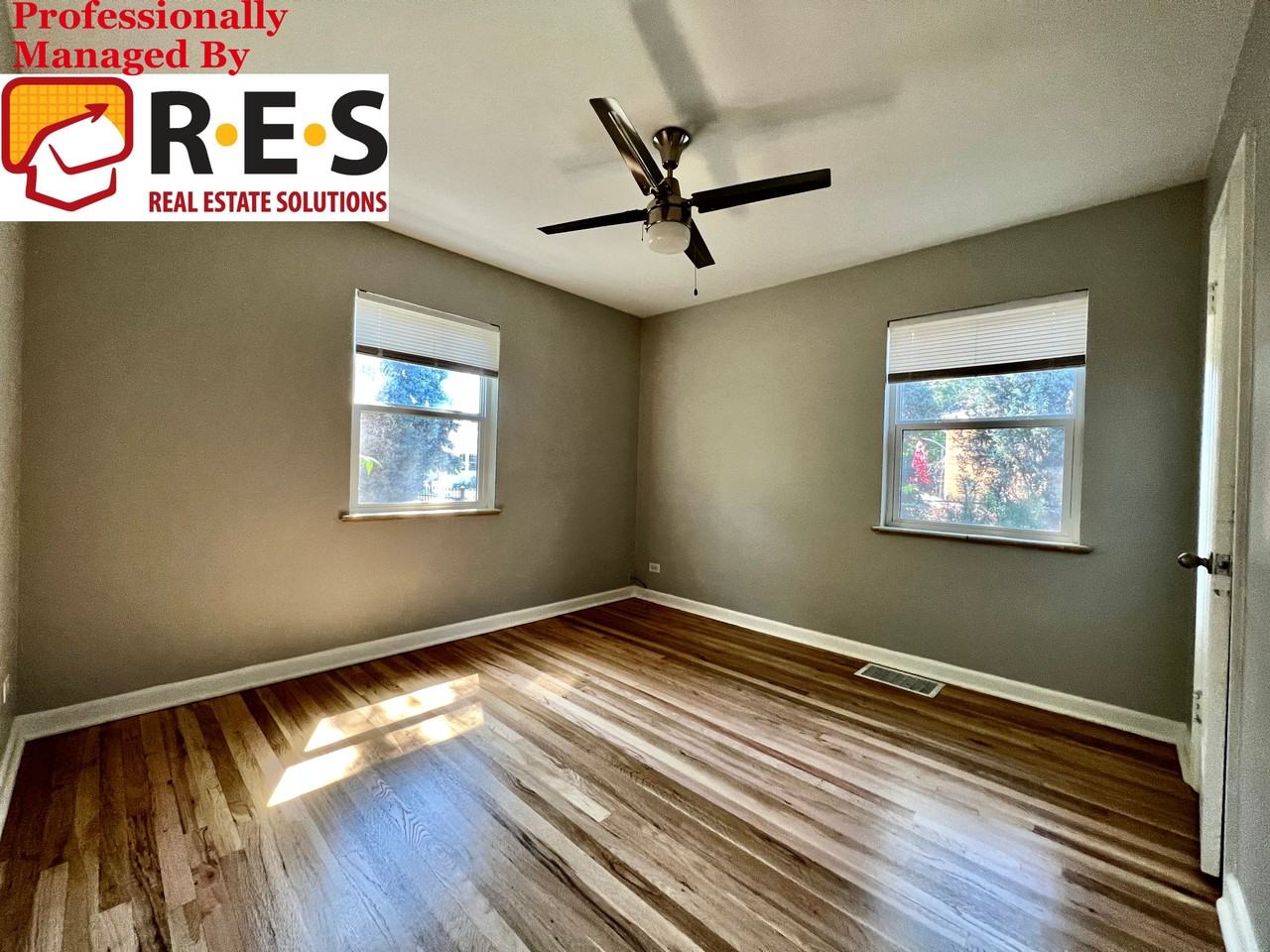 1063 Fillmore St - Photo 5 of 9