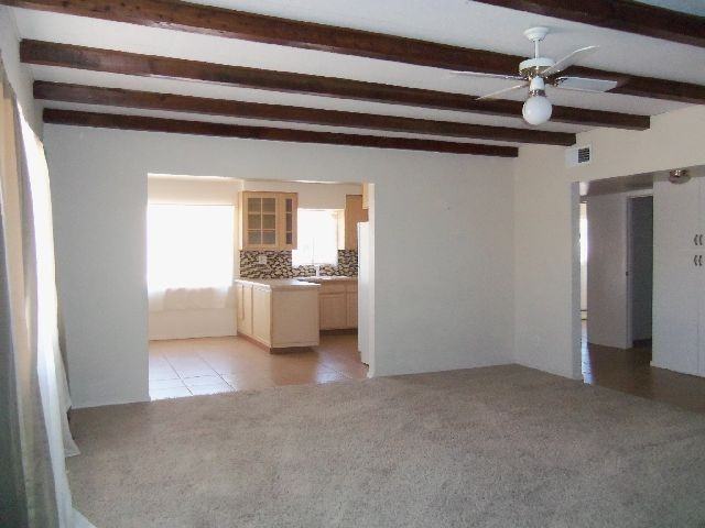 604 Metcalfe Rd - Photo 2 of 12