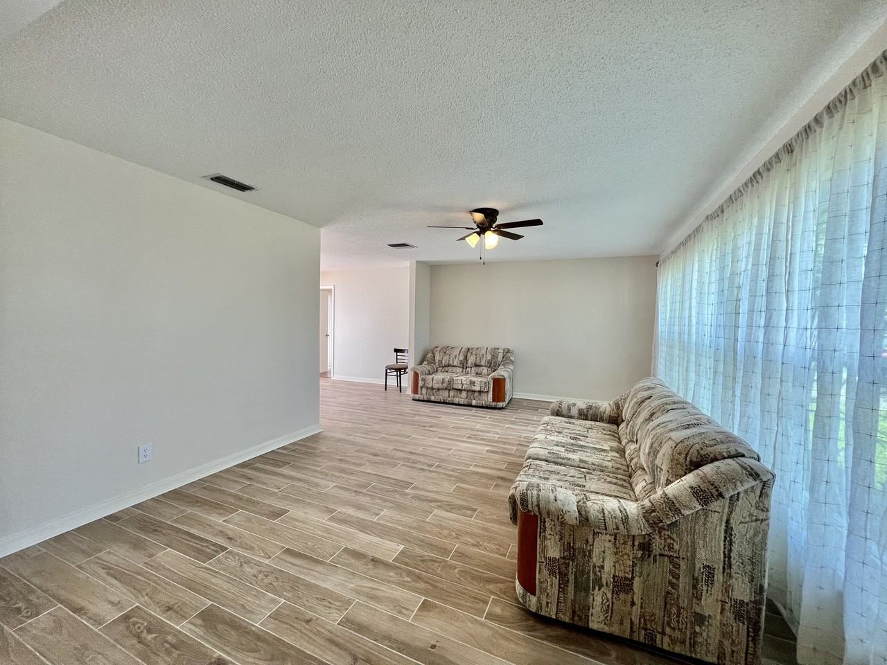 6 Tern Cv - Photo 2 of 31