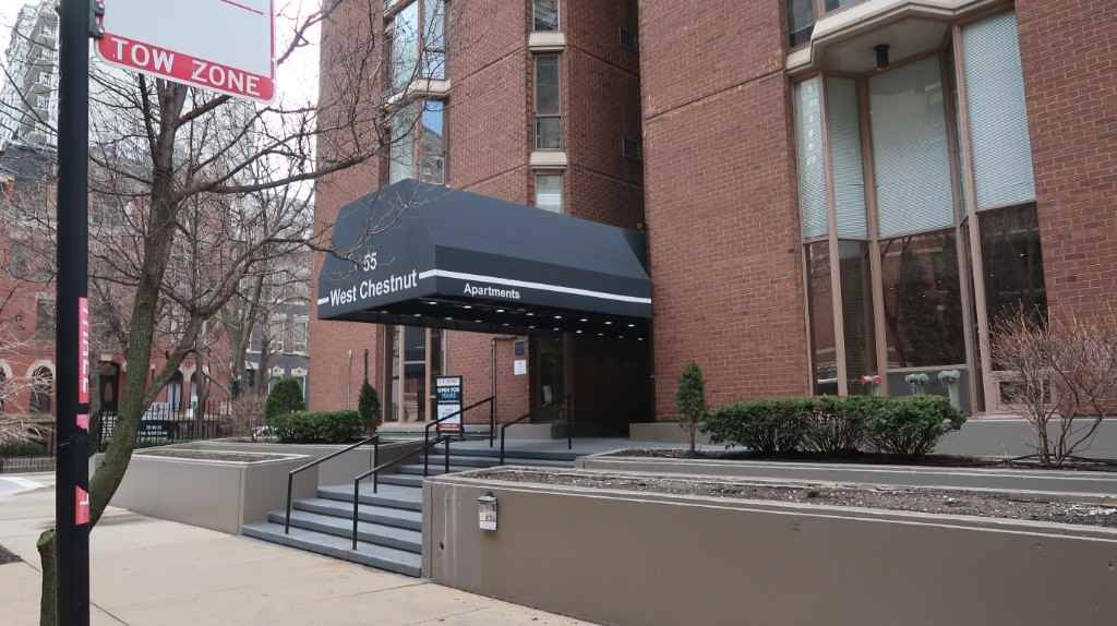 55 W Chestnut St #307 - Photo 2 of 20