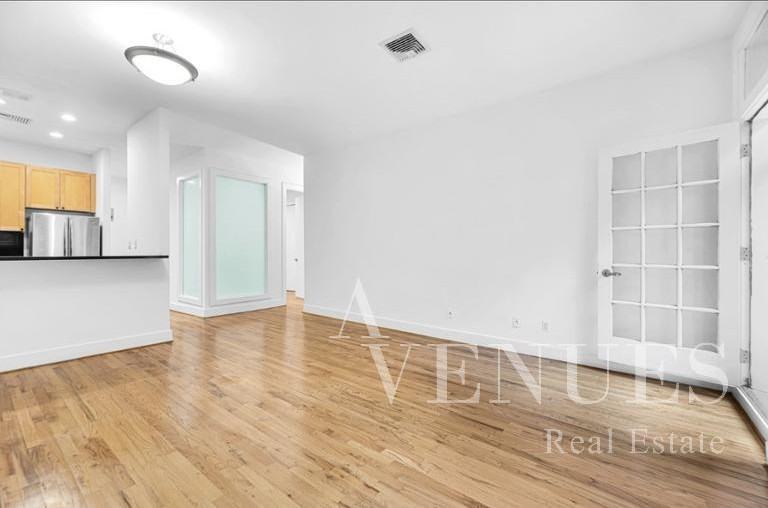 E 27th St #2BA - Photo 3 of 9