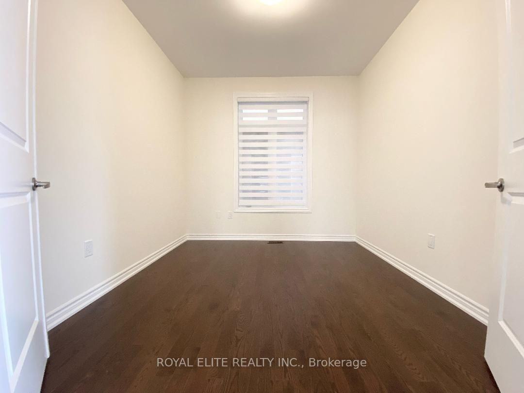 10 Upbound Court - Photo 3 of 14