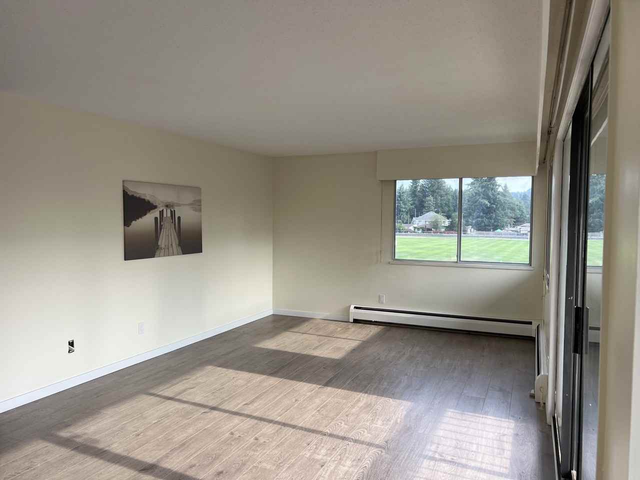 3481 Sefton Street #202 - Photo 7 of 12