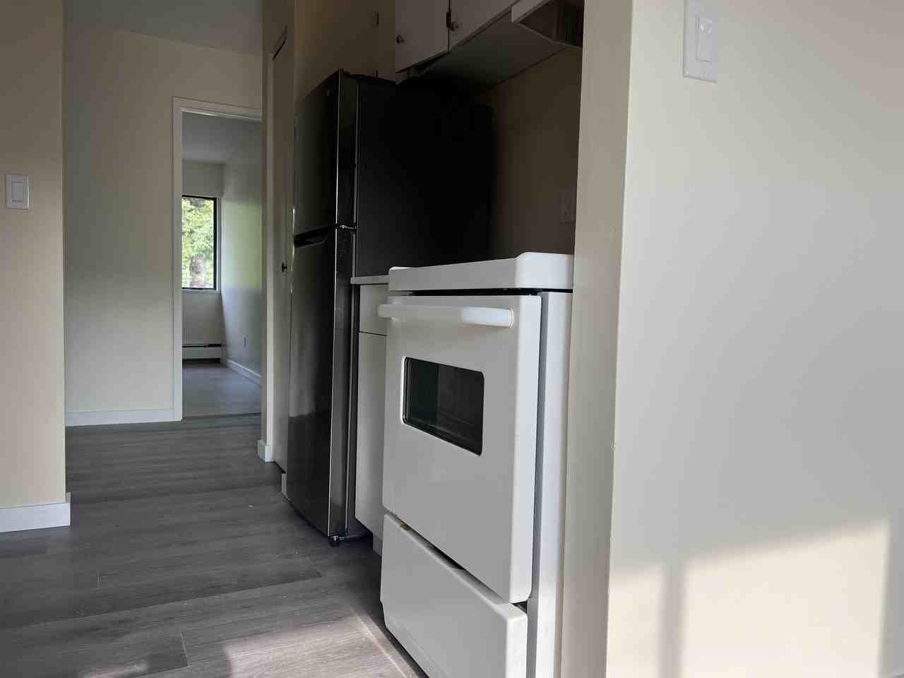 3481 Sefton Street #202 - Photo 3 of 12