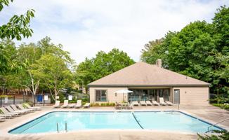 featured image of 8 Old Stone Way