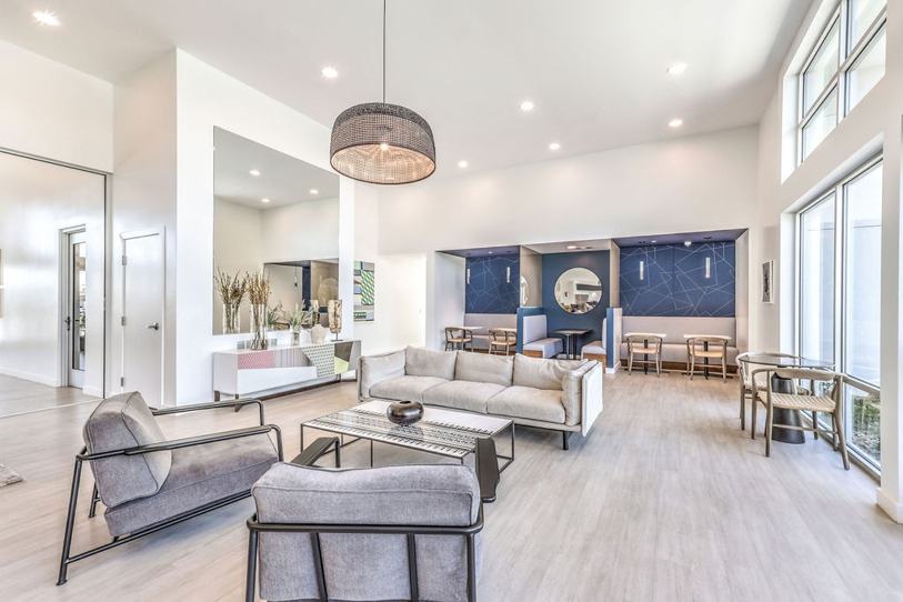 ARIVA Luxury Residences Delivers Discerning California-Style to