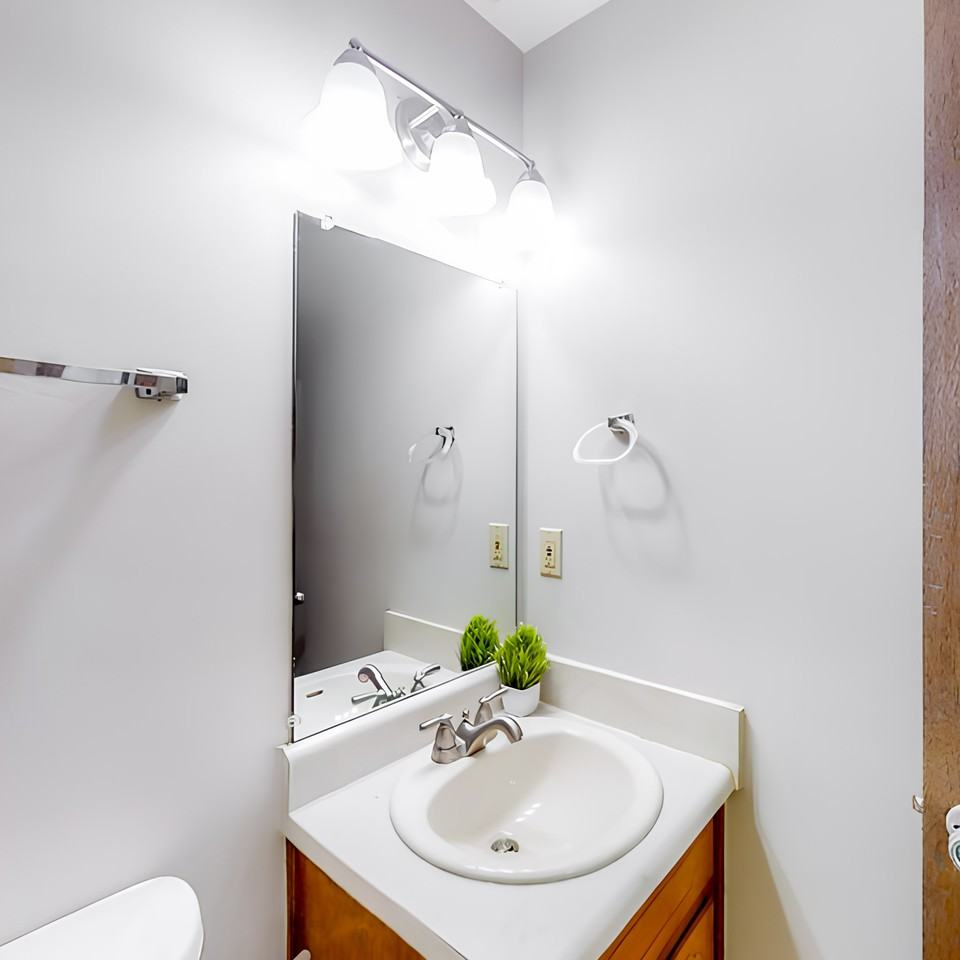 Sue Ln - Photo 4 of 14