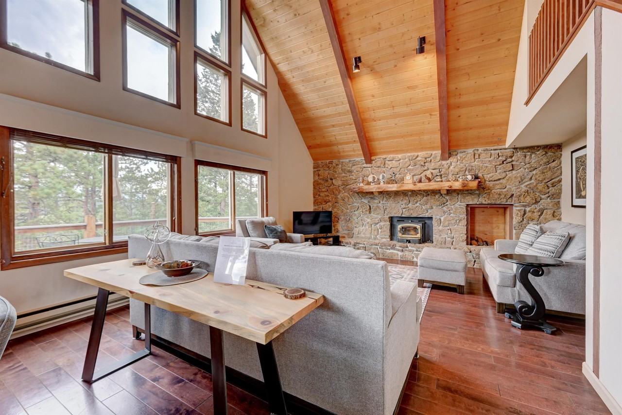 8760 Grizzly Way #1 - Photo 6 of 28