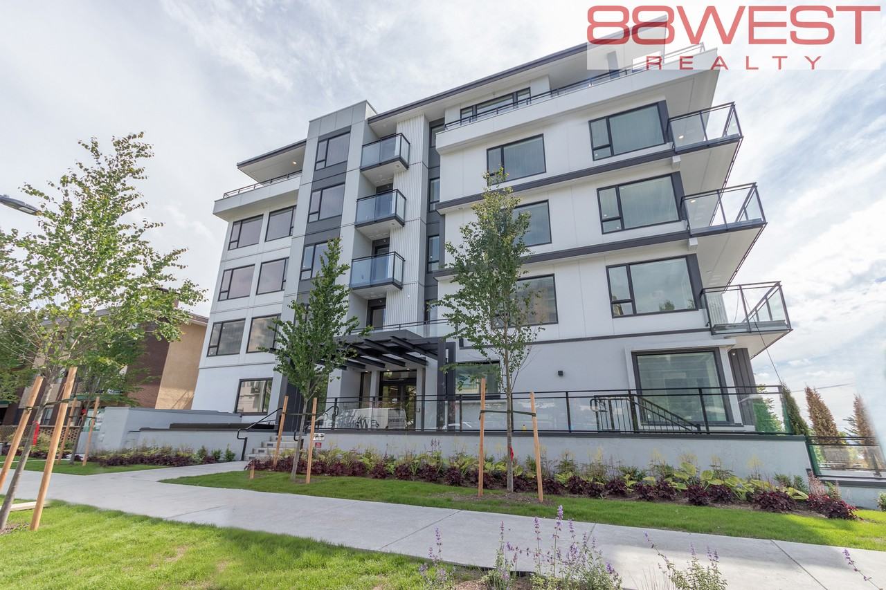 181 6th Street West #405 - Photo 2 of 31