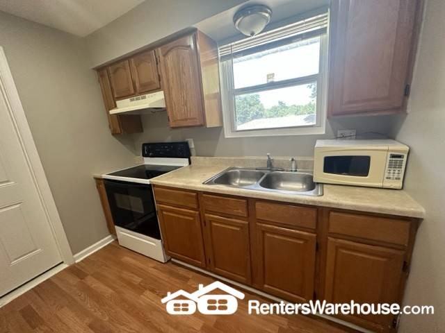 4834 Nw Homestead Ter - Photo 3 of 10