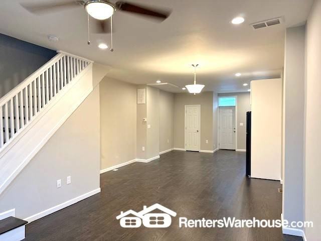 1704 Charlotte Ave - Photo 3 of 10