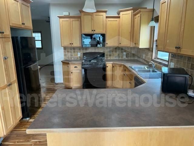 4941 87th St Ne - Photo 3 of 10