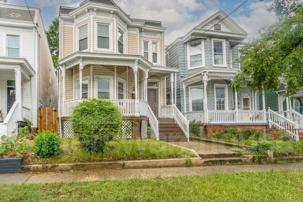 1313 N 20th St - Photo 2 of 10