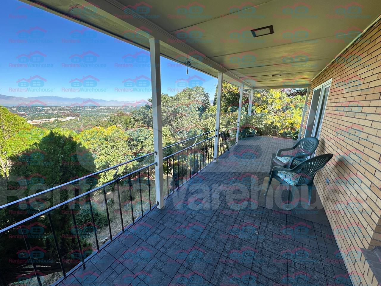 1735 N 1450 E - Photo 2 of 10