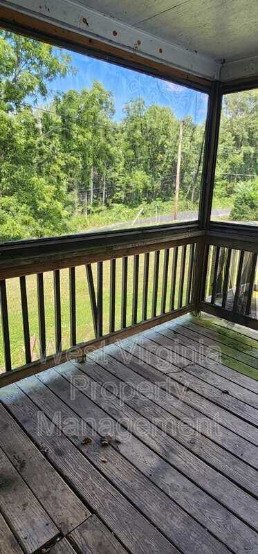 106 Cochron Ln - Photo 2 of 12