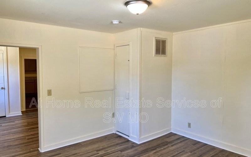 1315 W State St - Photo 2 of 13