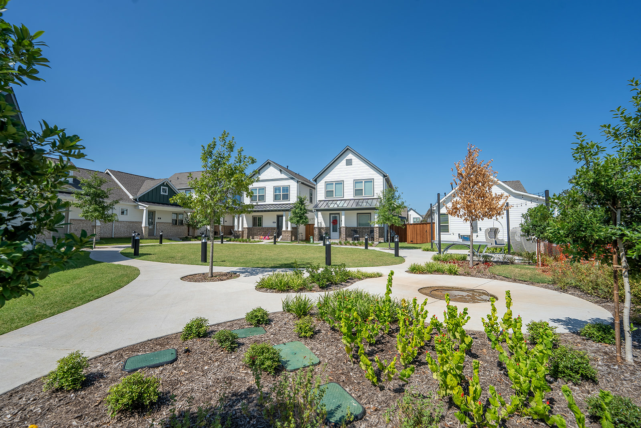 Mission On Ascension - Photo 2 of 19