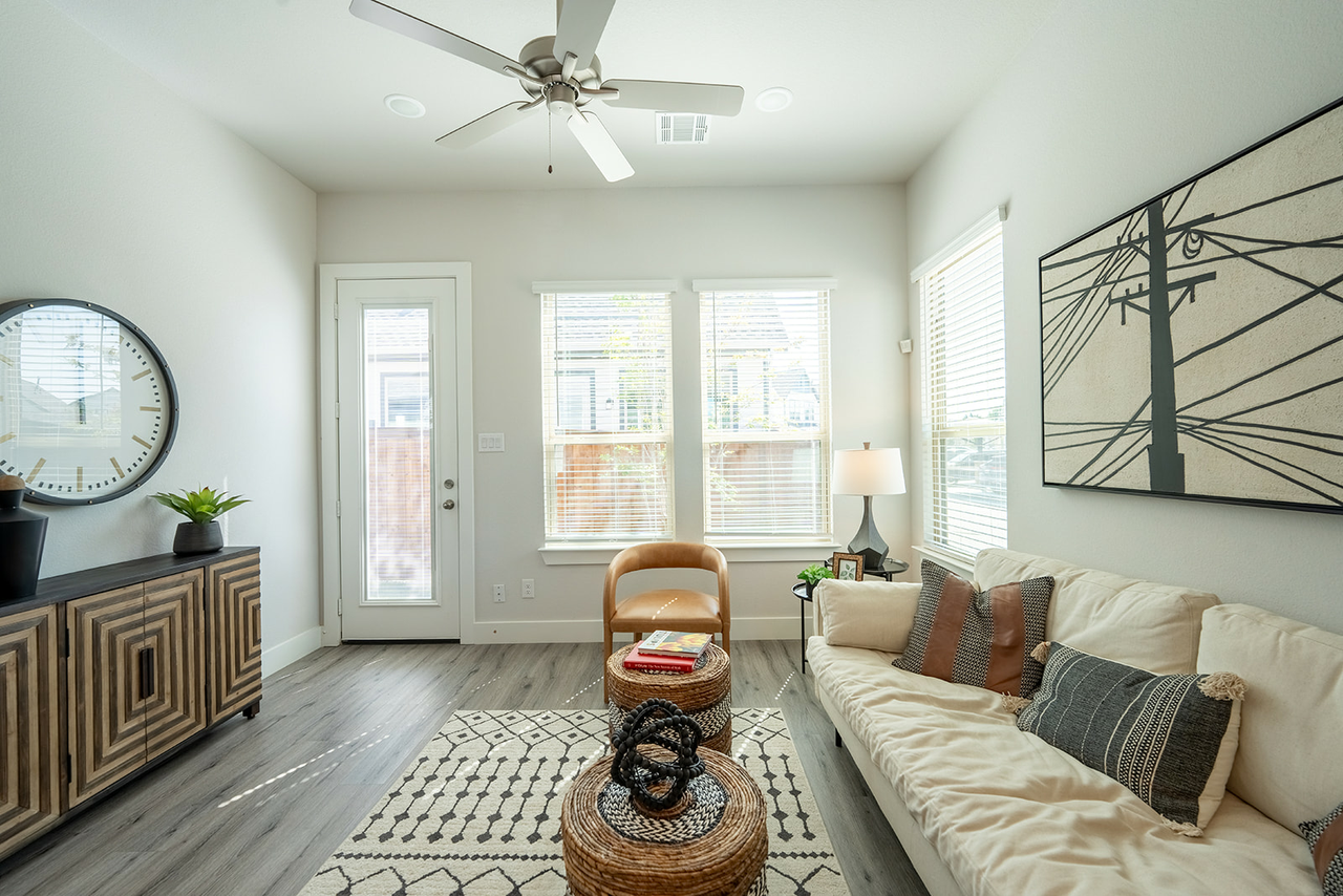 Mission On Ascension - Photo 6 of 19