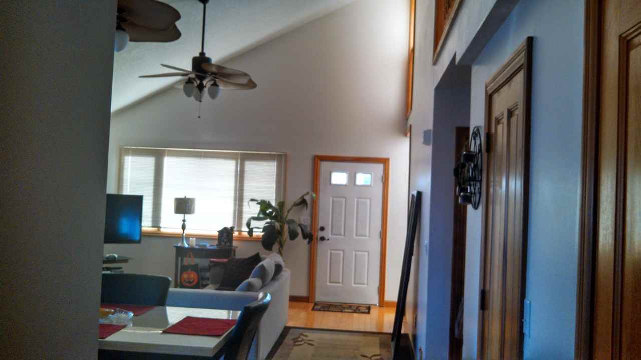 1015 Empire Dr #NA - Photo 3 of 5