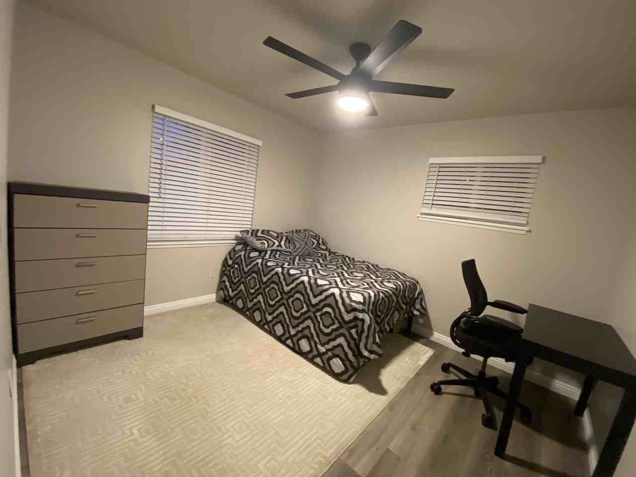 1032 W 125th St #3 - Photo 2 of 5