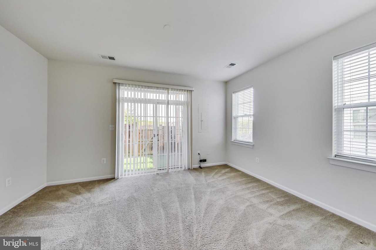 7436 Riding Meadow Way #18 - Photo 2 of 15