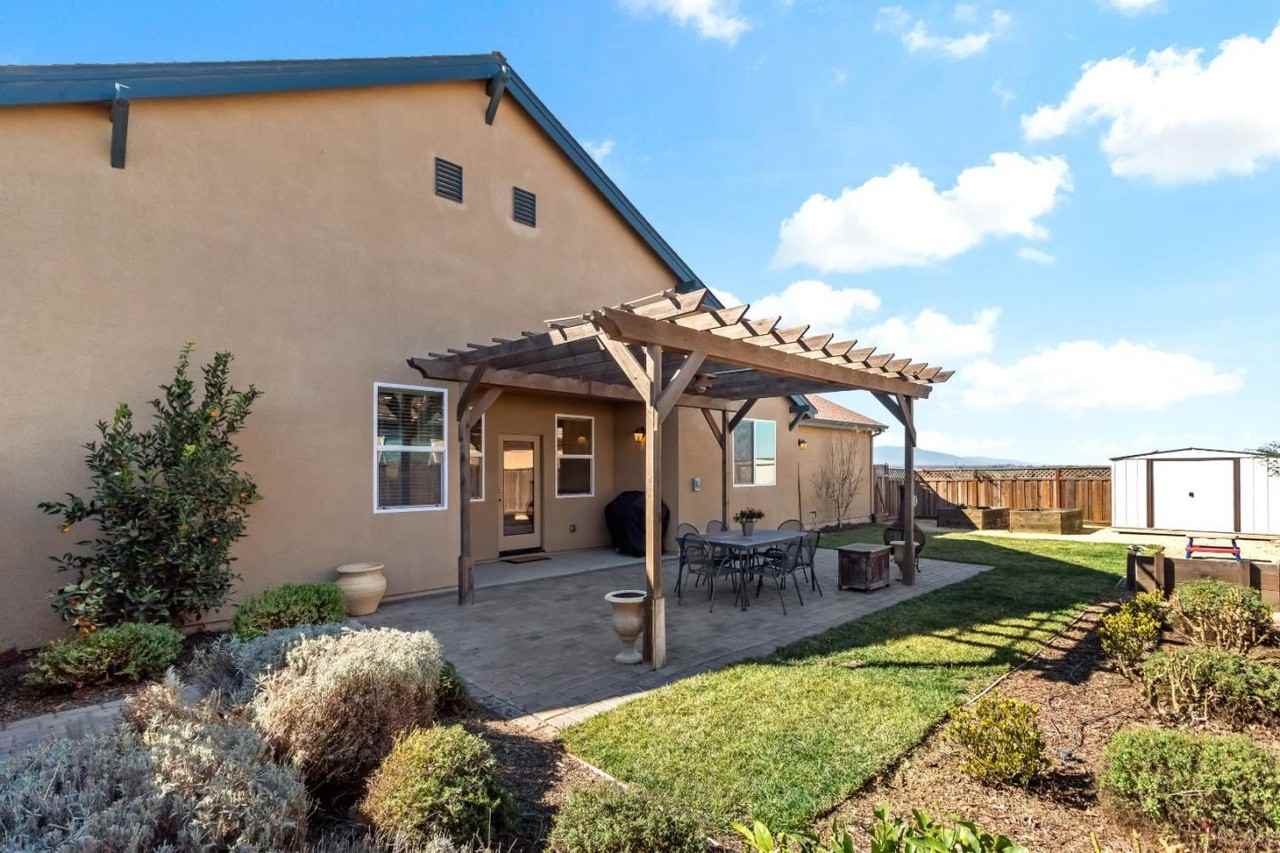 450 Lewis St #NA - Photo 3 of 21