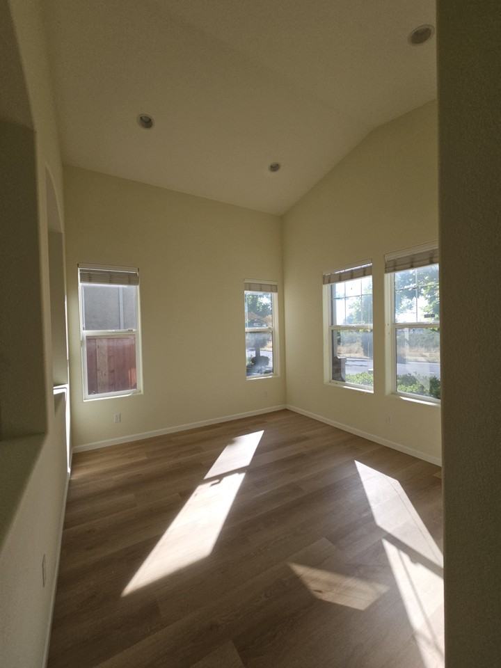 1660 Wheatley Pl #NA - Photo 3 of 10