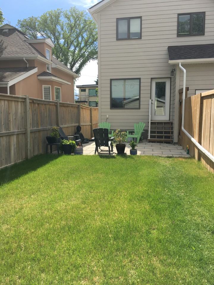 1616A Alexandra Avenue (Main Floor) Apartments 1616A Alexandra Ave