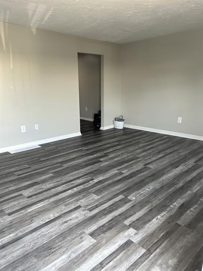 121 Mcgrew Dr #121 - Photo 2 of 21