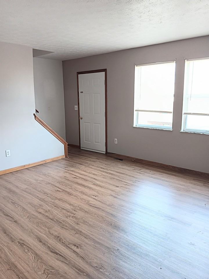 116 Mcgrew Dr #116 - Photo 3 of 16