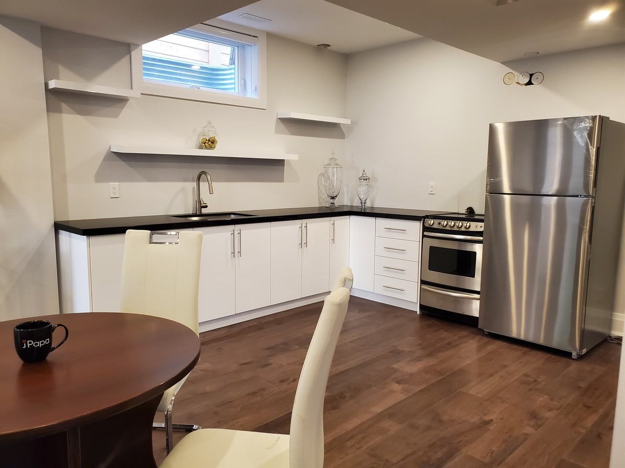 11 Walnut Crescent - Photo 2 of 12
