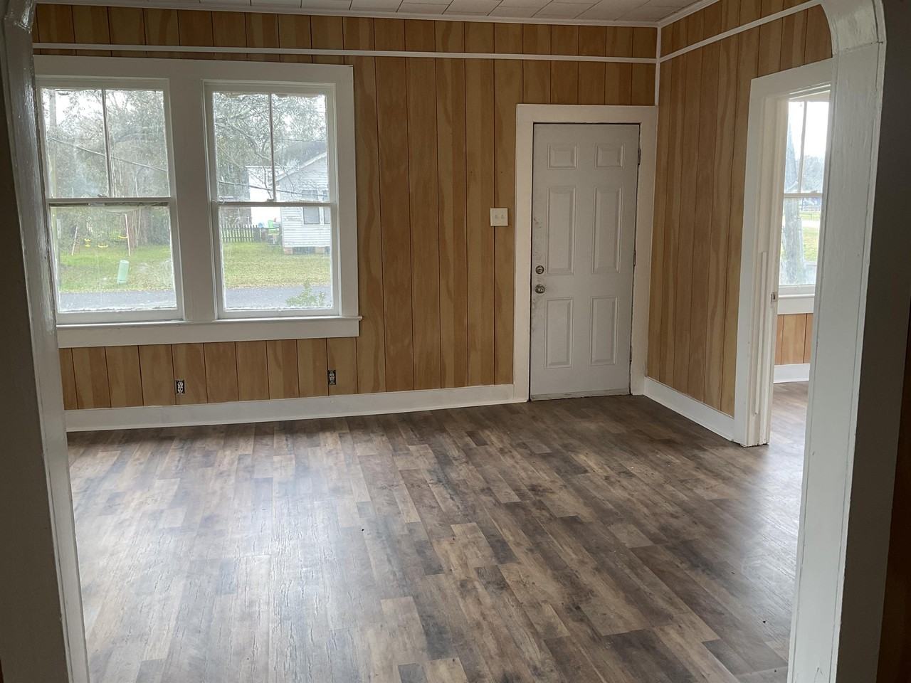 4305 Byron Avenue #1 - Photo 5 of 12