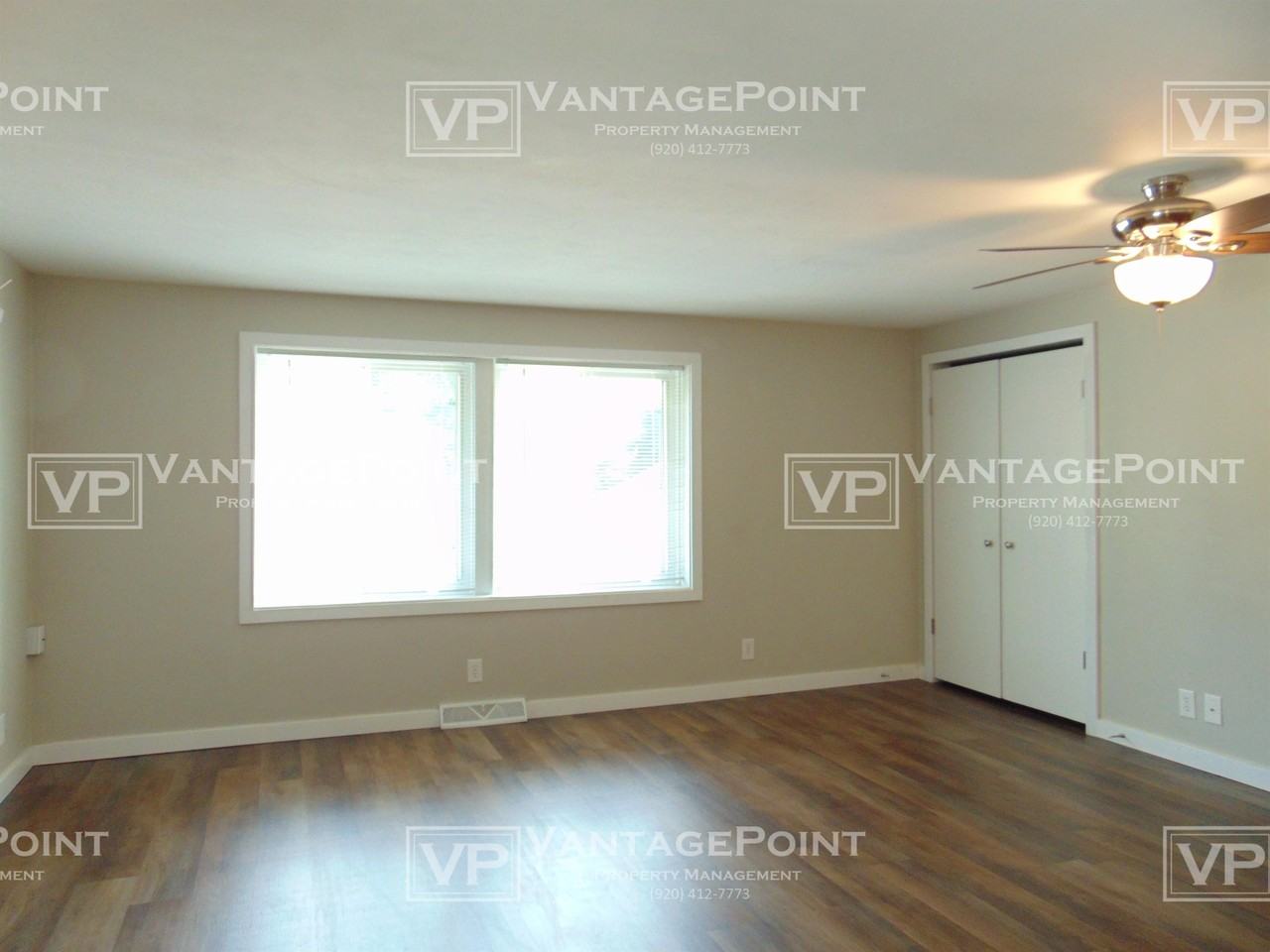 231 E Calumet St #3 - Photo 4 of 14