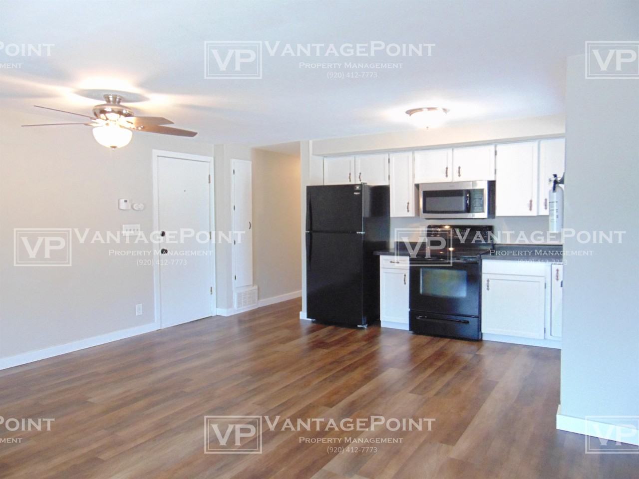 231 E Calumet St #3 - Photo 5 of 14