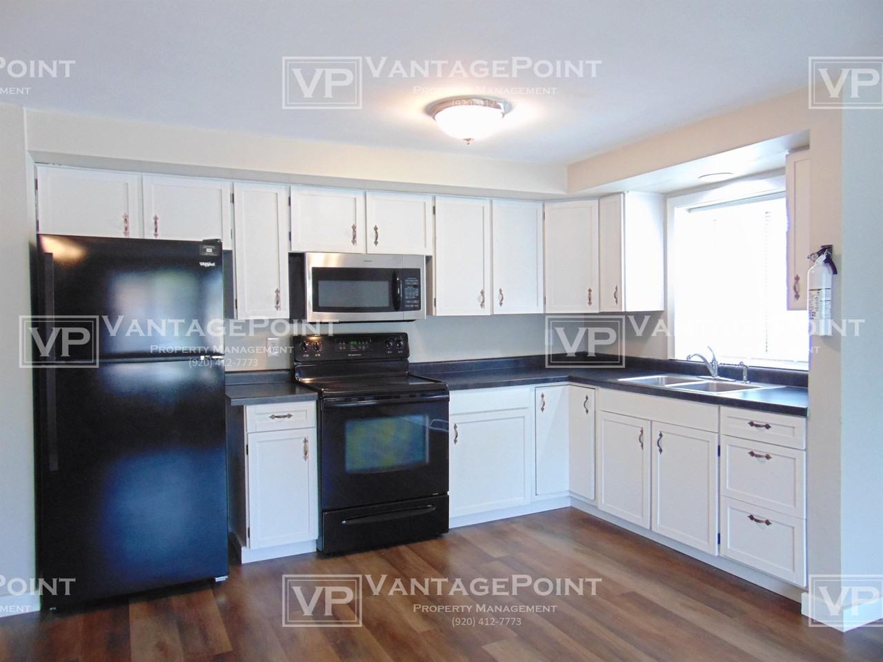 231 E Calumet St #3 - Photo 7 of 14