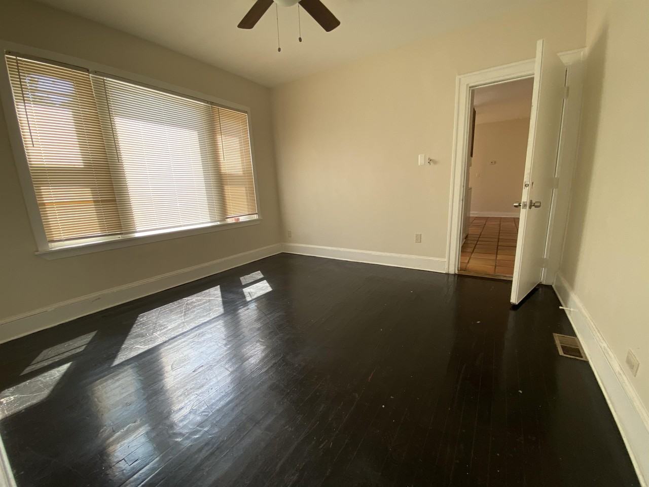 3500 W 47th St #1REAR - Photo 2 of 10