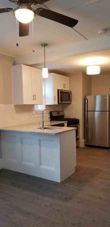 2022 Lafayette Rd #1L - Photo 2 of 16