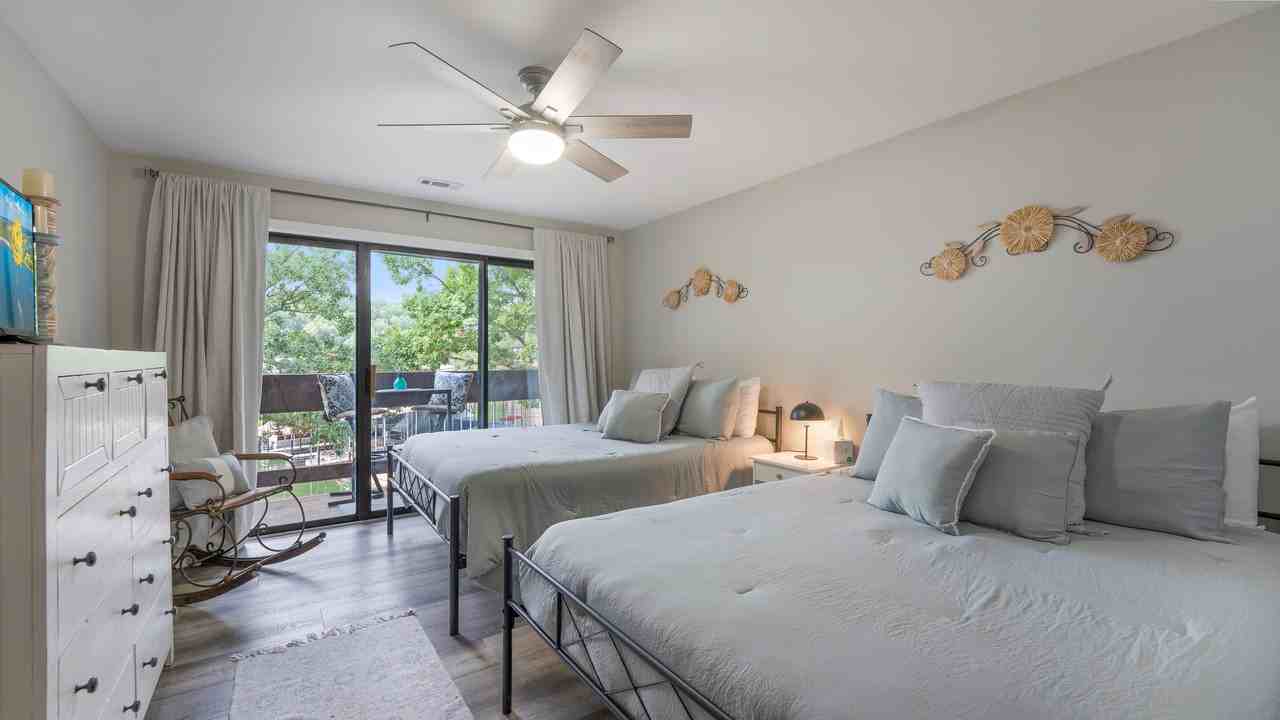 5940 Baydy Peak Road #422 - Photo 5 of 22