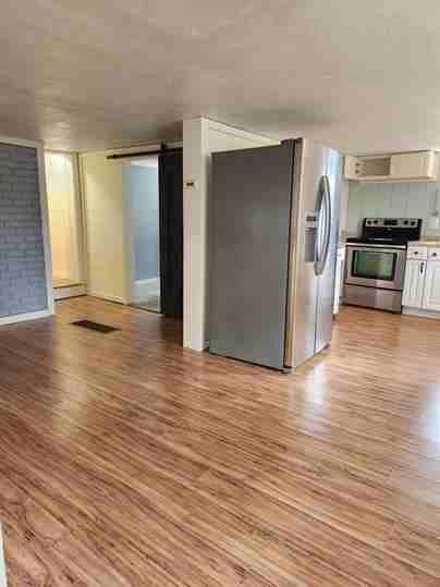 310 Winterstown Rd - Photo 2 of 6