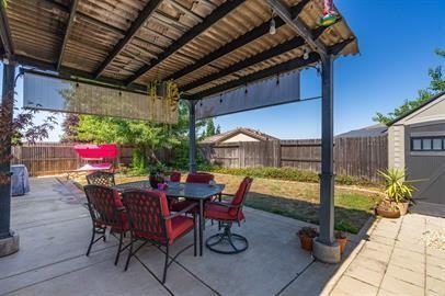 115 Calloway Ln - Photo 2 of 44