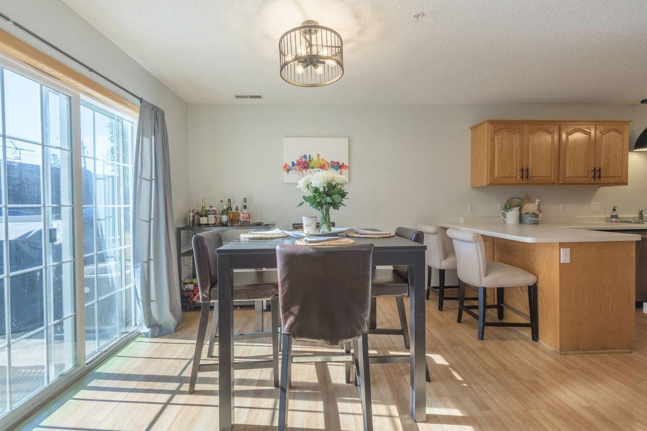 7101 Excelsior Way - Photo 3 of 30