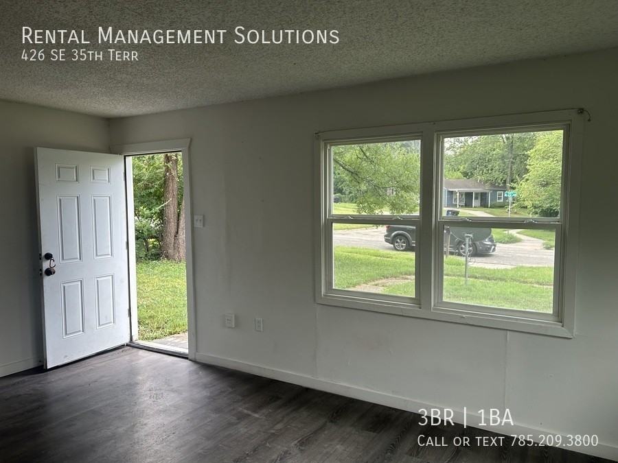 426 Se 35th Ter - Photo 2 of 13