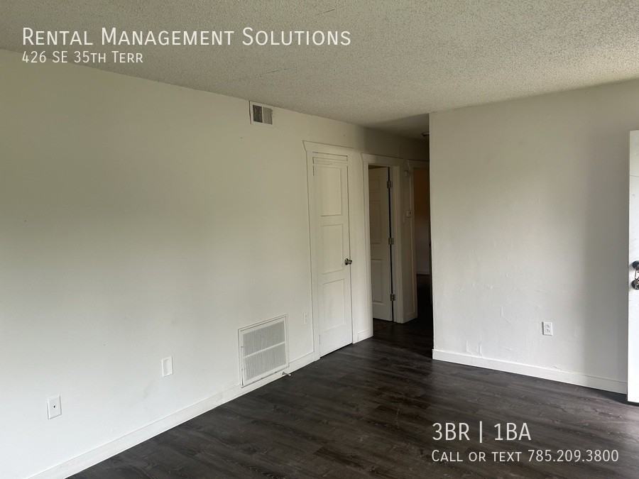 426 Se 35th Ter - Photo 3 of 13